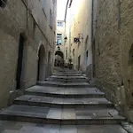 La Canourgue, De Charme ,parking Gratuit Монпелье