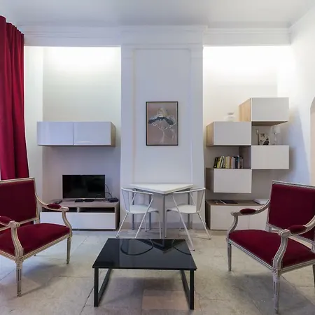 Apartment La Canourgue, De Charme ,parking Gratuit