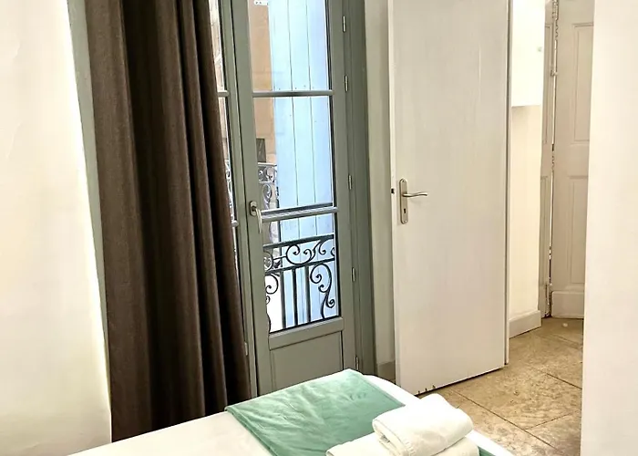 La Canourgue, De Charme ,parking Gratuit Apartamento Montpellier